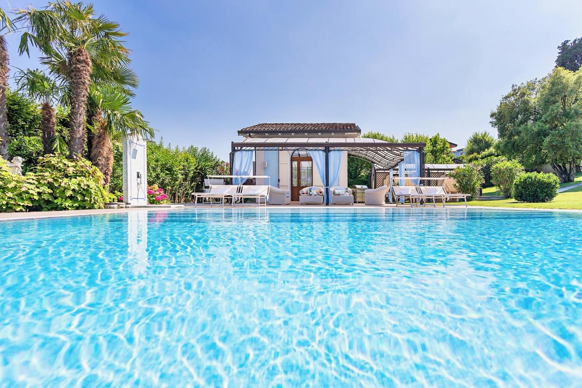 Villa Angela - Italian Homing 代森扎诺-德尔加达 外观 照片